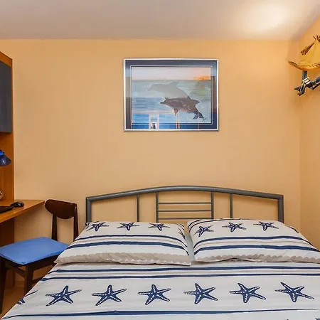 Apartament Lucija *