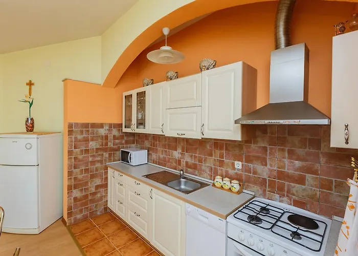 Appartement Lucija